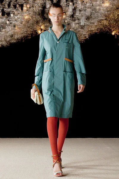 Look 30
